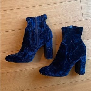 MOSSIMO velvet navy boots